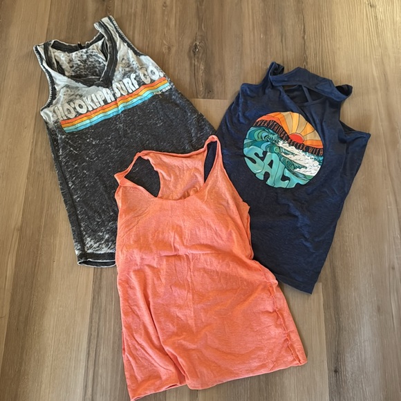 3 Surf Shirt Bundle - Picture 1 of 4
